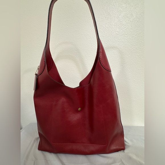 Coach Brooklyn 39 Dark Ruby - Picture 2 of 5